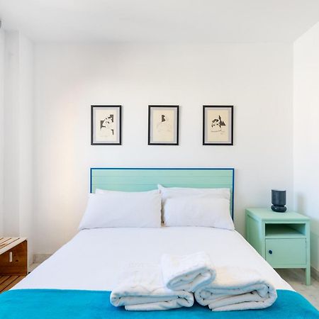Wintowinrentals Quiet Apartment, Good Location, Free Parking Малага Екстериор снимка
