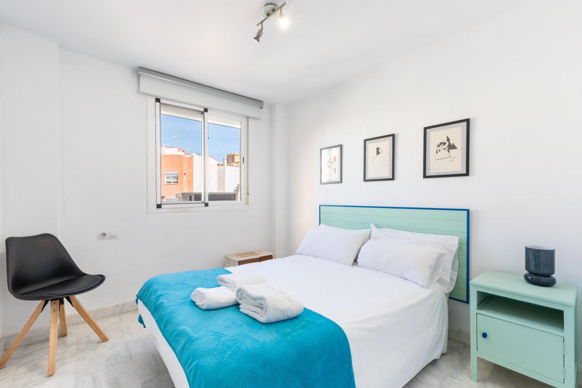 Wintowinrentals Quiet Apartment, Good Location, Free Parking Малага Екстериор снимка