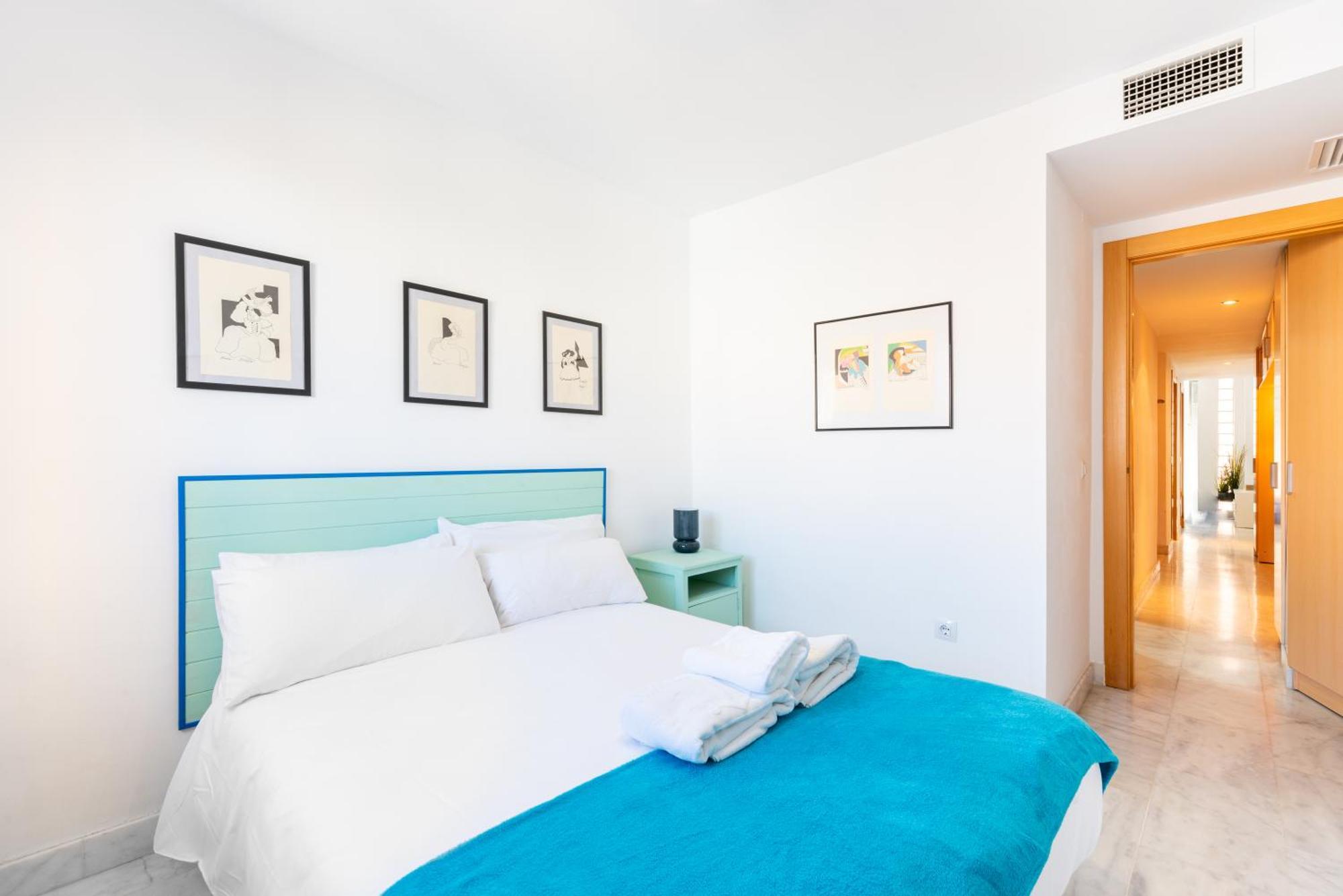 Wintowinrentals Quiet Apartment, Good Location, Free Parking Малага Екстериор снимка